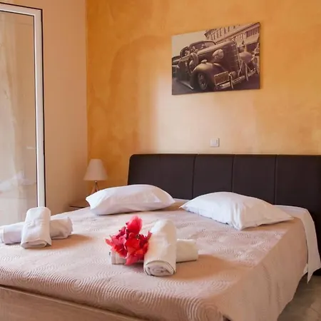 Angelika בית נופש *